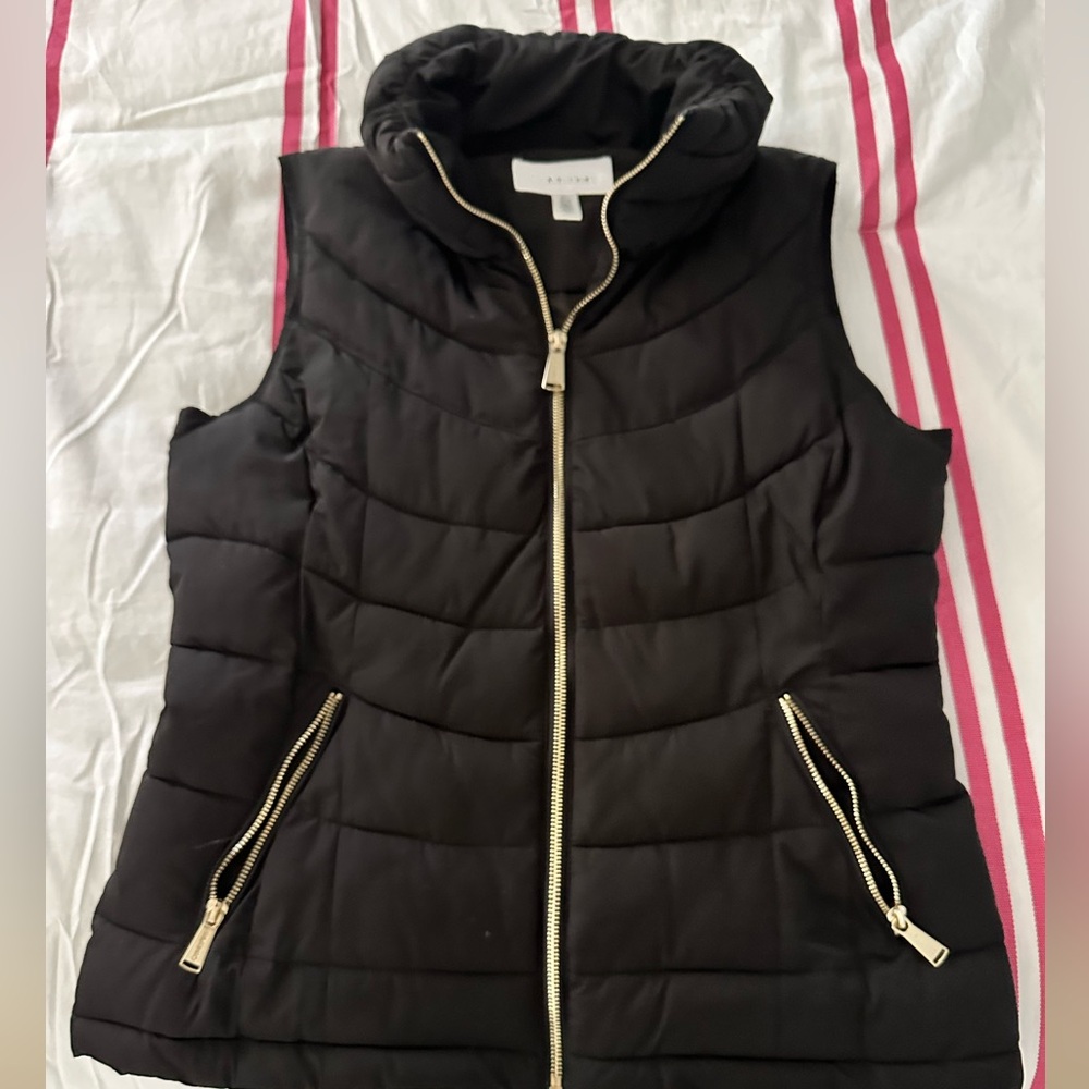 Calvin Klein black puffer vest size medium